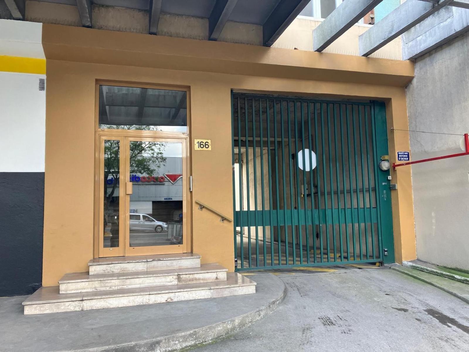 Logement Spacieux A 15Min De Paris - Free Parking - Free Wifi Pantin Bagian luar foto